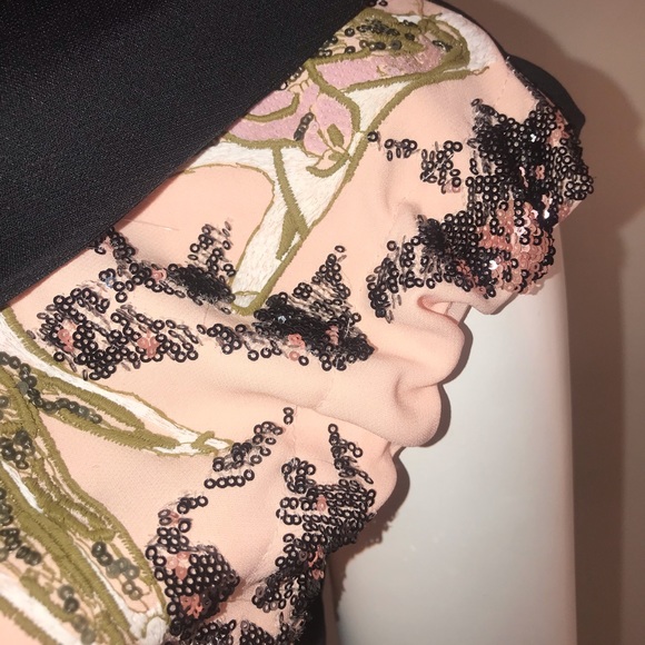 CHRISTIAN DIOR DRESS WITH EMBELLISHED DETAIL - Picture 4 of 9